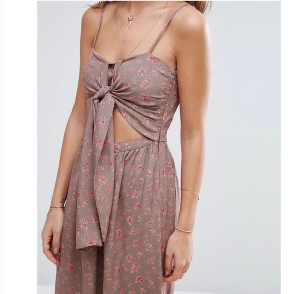 Straps tie front closure midi dress - Picture 3 of 5